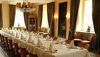 Schloss Auel Boutique Hotel & Design Golf Lodge Lohmar